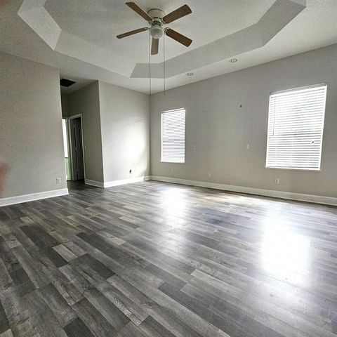 2720 SE Kern Road, Port St. Lucie, FL 34984