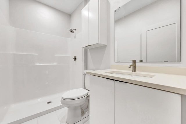 1780 BOBBY JONES DRIVE, De Pere, WI 54115