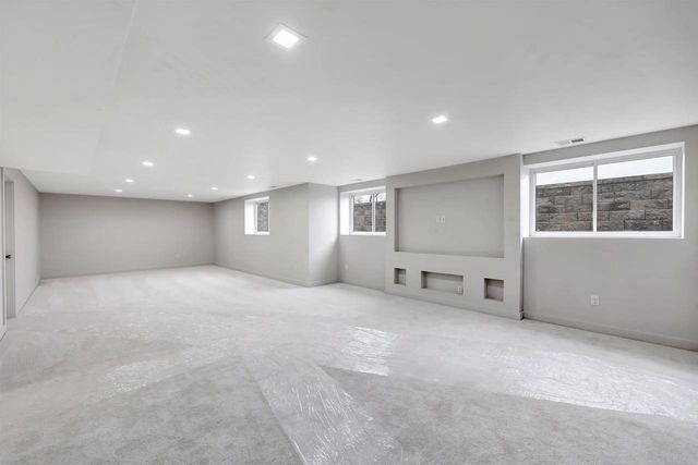 1780 BOBBY JONES DRIVE, De Pere, WI 54115