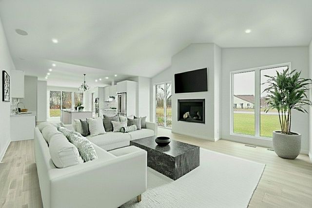 1780 BOBBY JONES DRIVE, De Pere, WI 54115