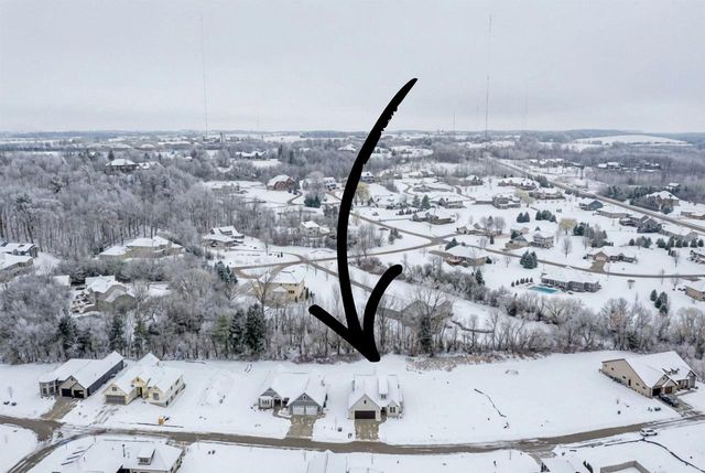 1780 BOBBY JONES DRIVE, De Pere, WI 54115