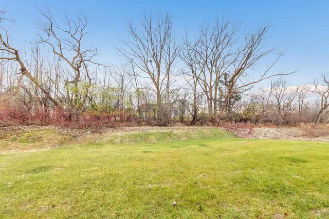 1780 BOBBY JONES DRIVE, De Pere, WI 54115