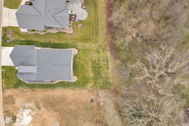 1780 BOBBY JONES DRIVE, De Pere, WI 54115