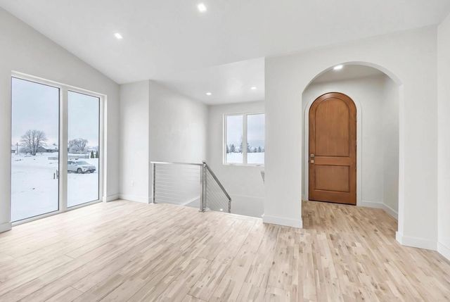 1780 BOBBY JONES DRIVE, De Pere, WI 54115