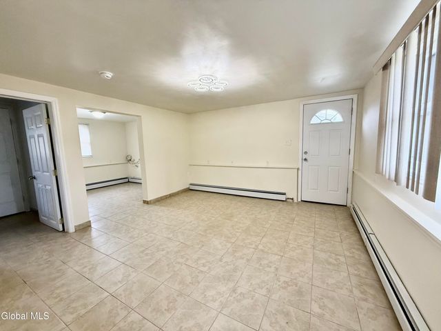 32 Homestead Drive, Colonie, NY 12110