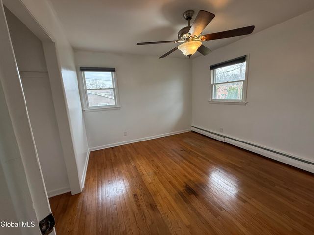 32 Homestead Drive, Colonie, NY 12110