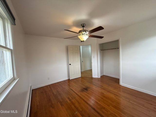 32 Homestead Drive, Colonie, NY 12110