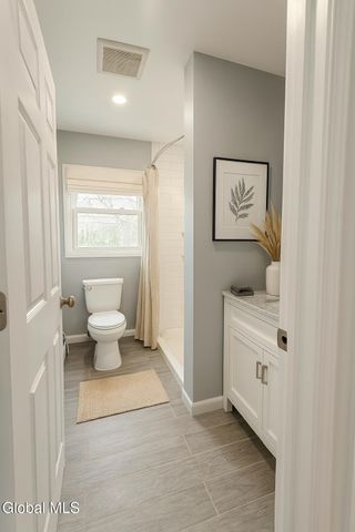 32 Homestead Drive, Colonie, NY 12110