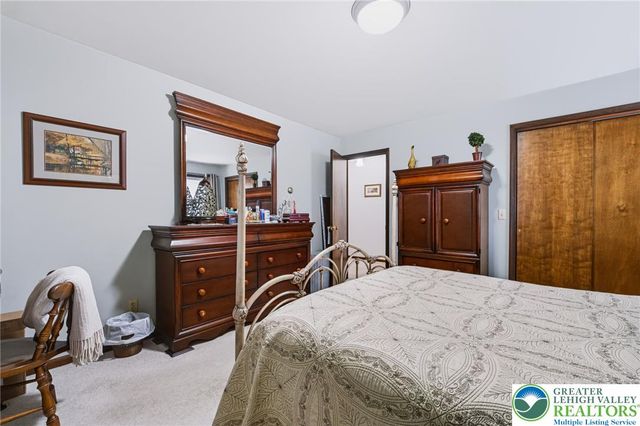 2320 Madison Avenue, Bethlehem City, PA 18017