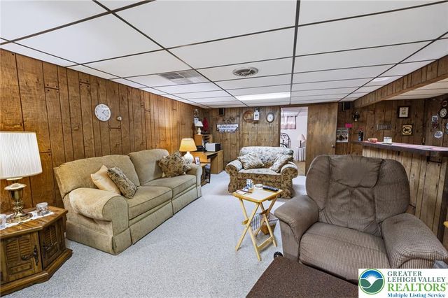 2320 Madison Avenue, Bethlehem City, PA 18017