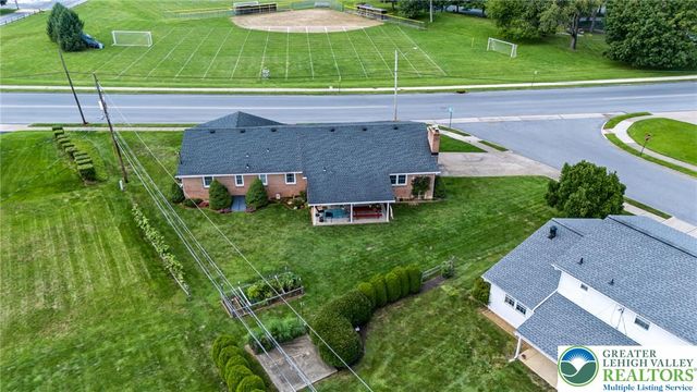 2320 Madison Avenue, Bethlehem City, PA 18017