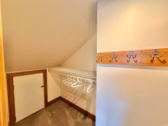 326 Harrah Street, Worthington, IN 47471