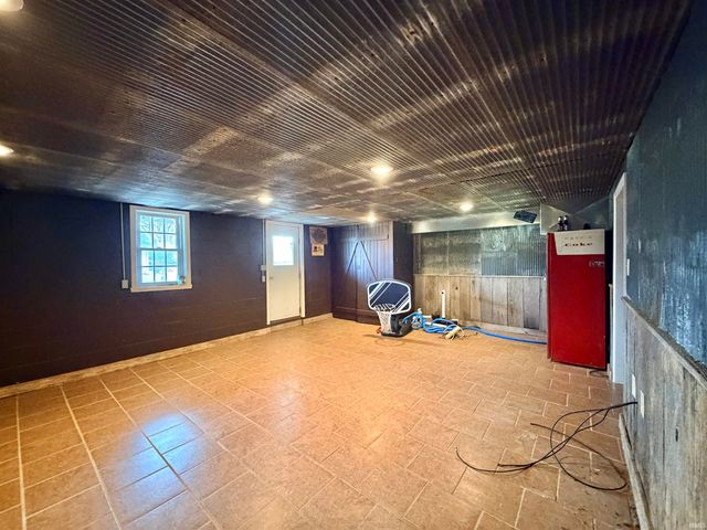 326 Harrah Street, Worthington, IN 47471