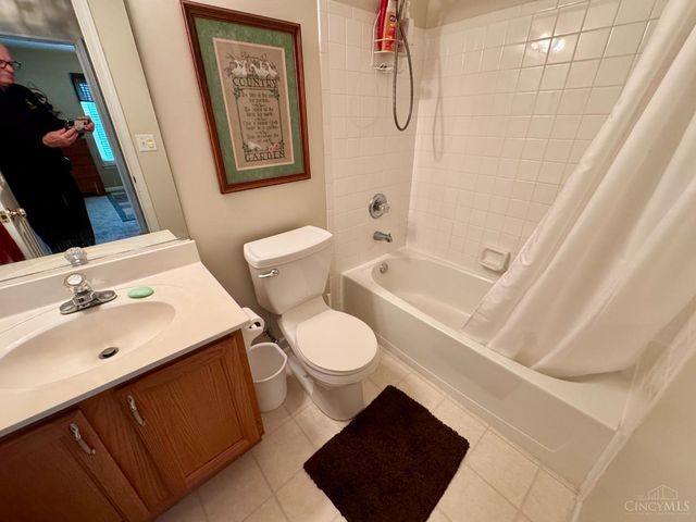 6253 Zilpha Court, Fairfield Twp, OH 45011