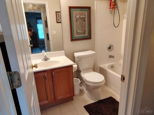 6253 Zilpha Court, Fairfield Twp, OH 45011