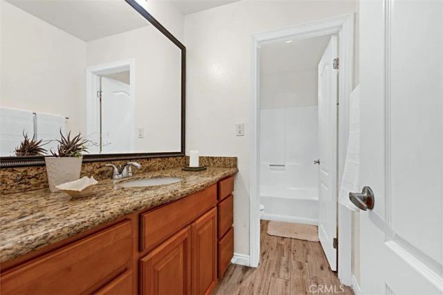 1345 Cabrillo Park F05, Santa Ana, CA 92701