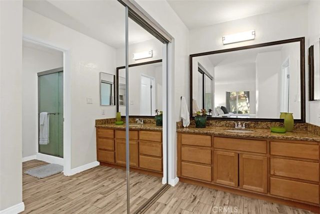 1345 Cabrillo Park F05, Santa Ana, CA 92701