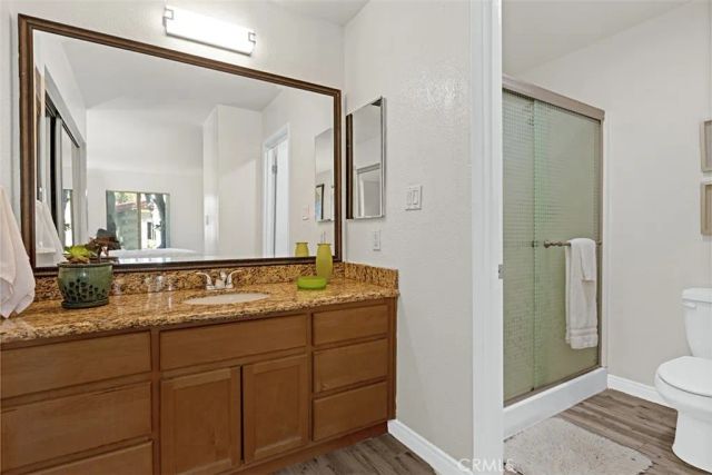 1345 Cabrillo Park F05, Santa Ana, CA 92701