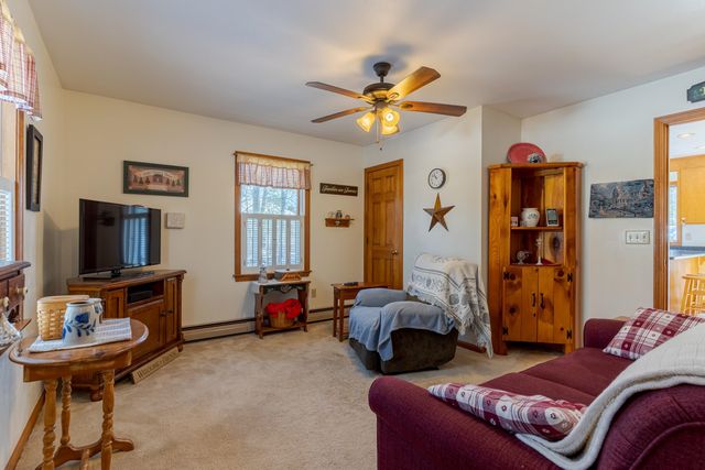 88 Mast Road, Dover, NH 03820