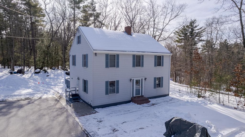 88 Mast Road, Dover, NH 03820