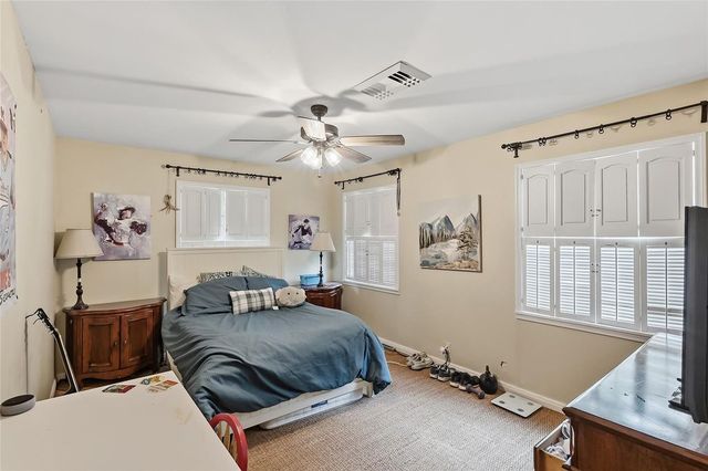 583 Lazy Lane, Madisonville, TX 77864