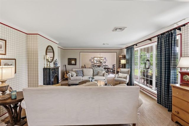 583 Lazy Lane, Madisonville, TX 77864