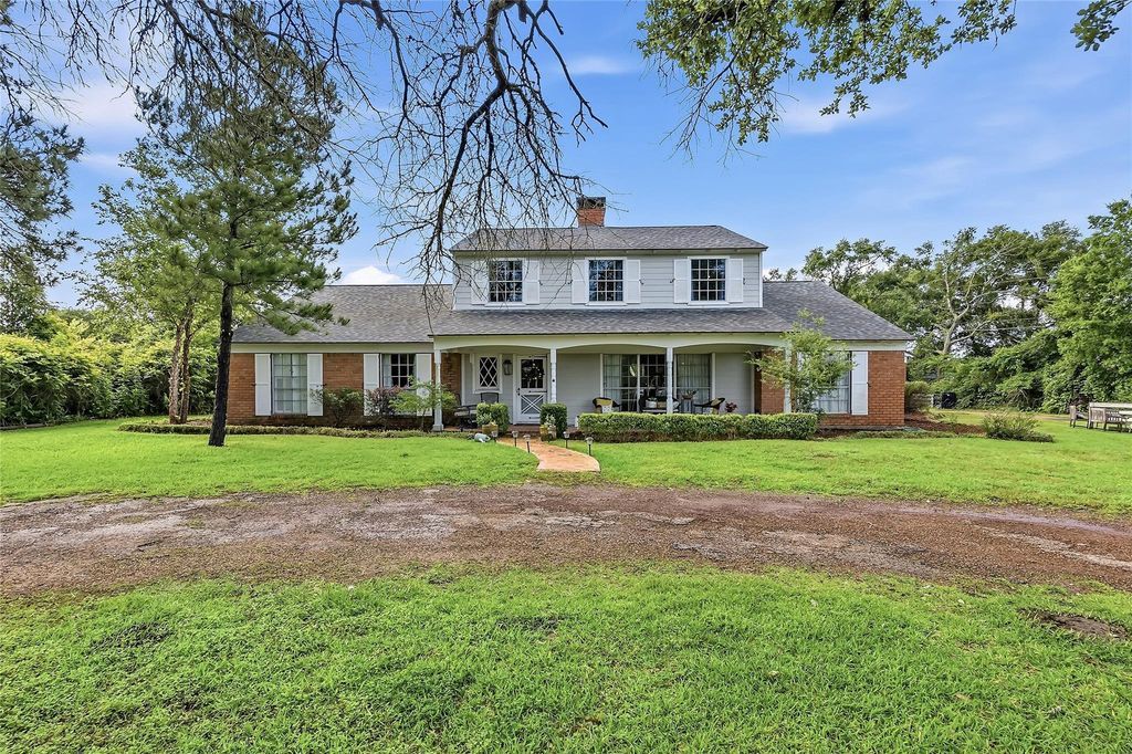 583 Lazy Lane, Madisonville, TX 77864