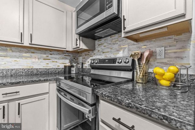 19508 LARIAT PL, Waldorf, MD 20601