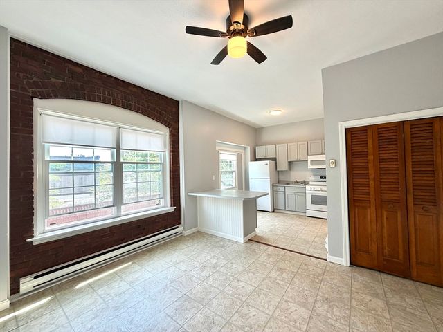 50 Baldwin 10, Lynn, MA 01902