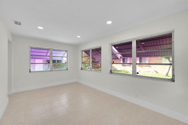 5309 NW 49th Avenue, Tamarac, FL 33319