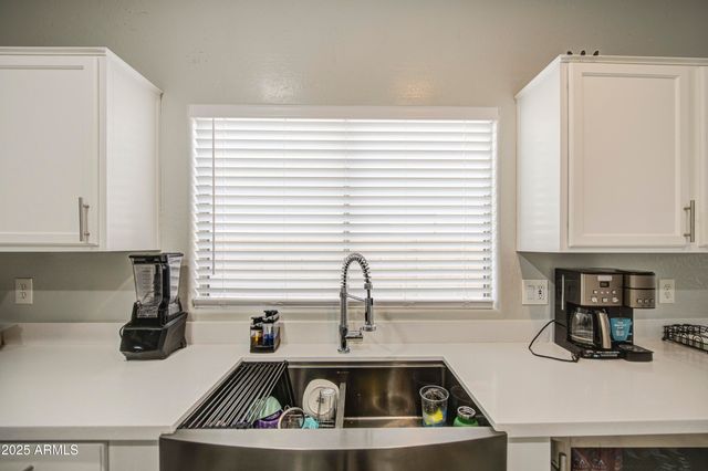 13021 W WINDROSE Drive, El Mirage, AZ 85335