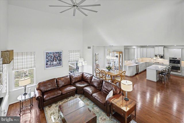 230 IRONSTONE LN, Elverson, PA 19520