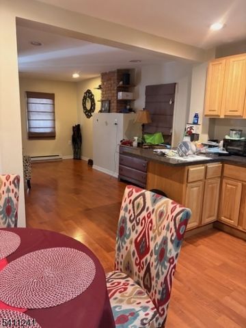 26 Elm St, Lambertville City, NJ 08530