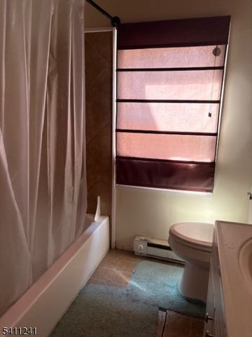 26 Elm St, Lambertville City, NJ 08530