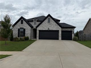 1421 Cave Stream Drive, Cave Springs, AR 72718