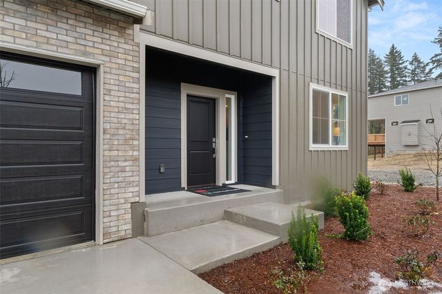 3301 219TH Avenue E, Lake Tapps, WA 98391