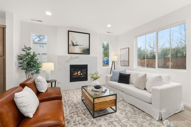 3301 219TH Avenue E, Lake Tapps, WA 98391