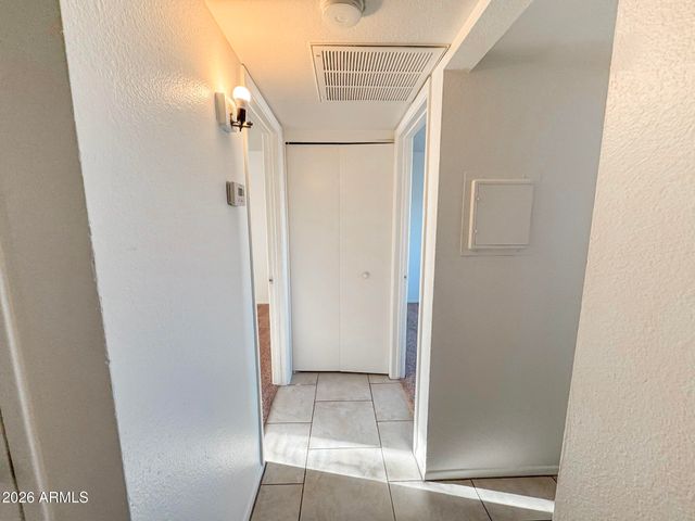 308 E VOGEL Avenue 5, Phoenix, AZ 85020