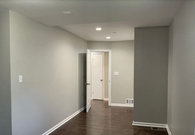 4642 S Hawthorne Avenue, Lyons, IL 60534