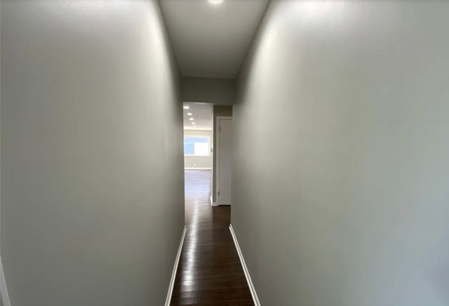 4642 S Hawthorne Avenue, Lyons, IL 60534