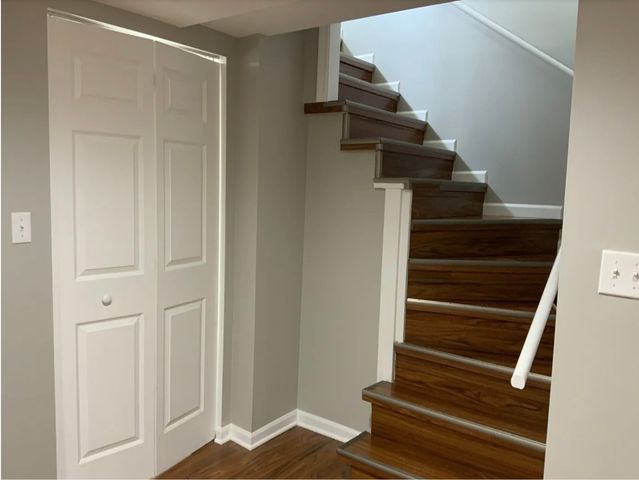 4642 S Hawthorne Avenue, Lyons, IL 60534