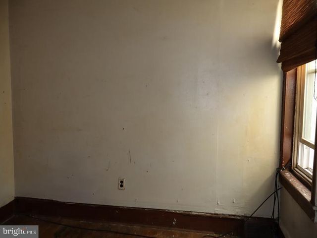 1502 S 53RD ST, Philadelphia, PA 19143