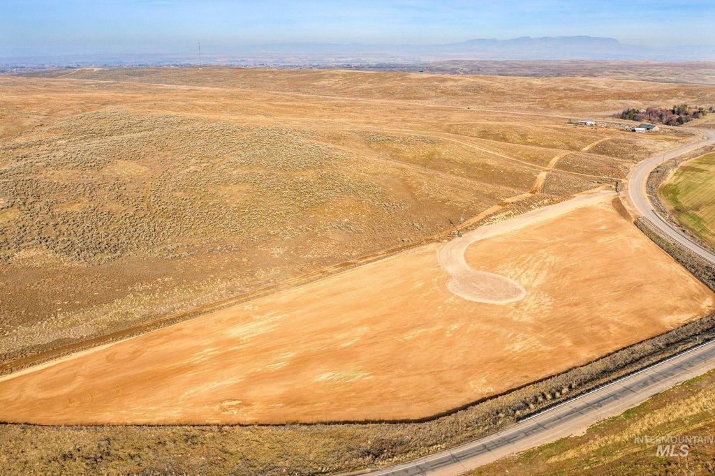 5400-5404 Black Canyon Rd., Caldwell, ID 83607 photo 4