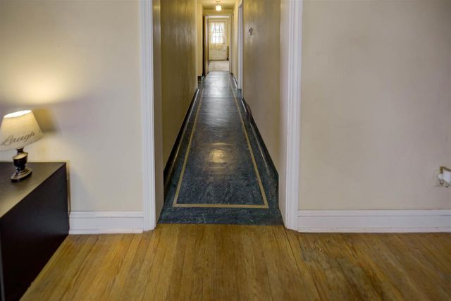 409 2ND STREET, Neenah, WI 54956