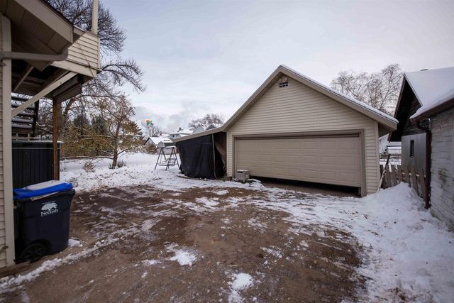 409 2ND STREET, Neenah, WI 54956