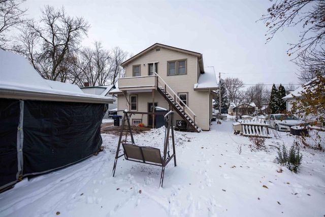 409 2ND STREET, Neenah, WI 54956