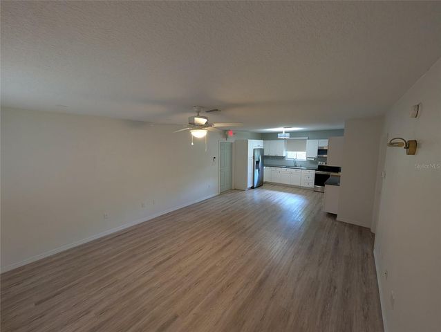 321 W PENNSYLVANIA AVENUE, Deland, FL 32720