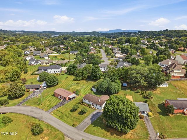 4210 Ranch Road, Johnson City, TN 37601