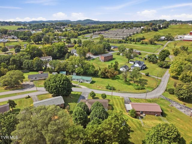 4210 Ranch Road, Johnson City, TN 37601