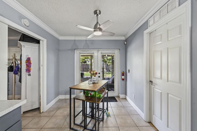 2705 SE Ellendale Street, Stuart, FL 34997